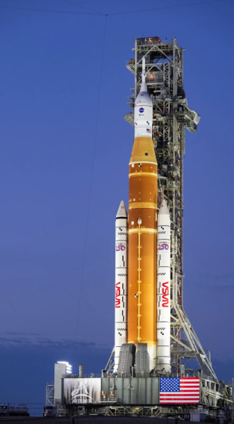 Navigation to Story: To the Moon and Back
